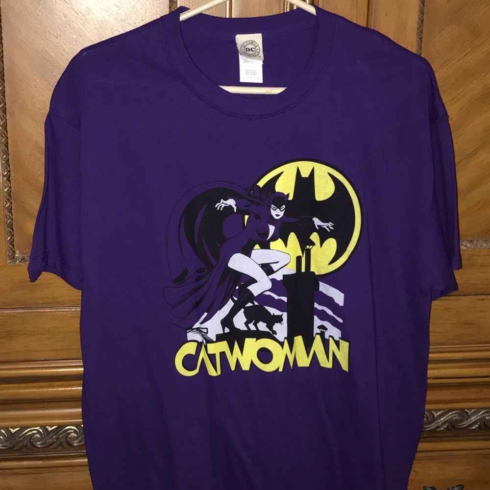 Catwoman DC comics tee